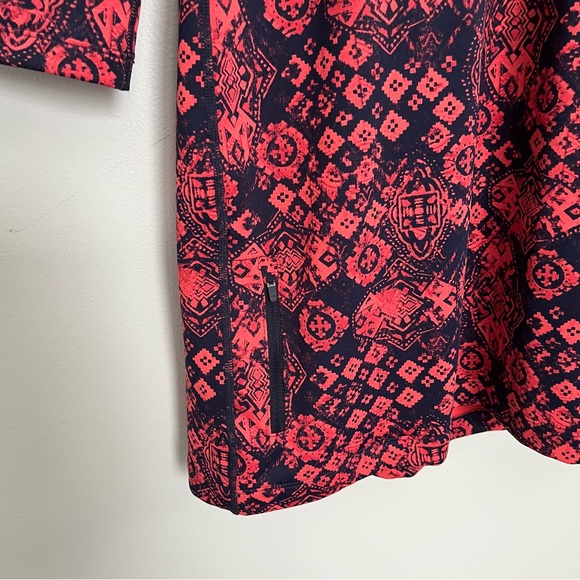 Title Nine Women’s Mercury Abstract Hooded Dress Size XL Long Sleeves Athletic - Picture 4 of 12